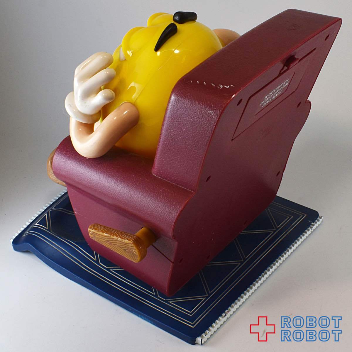 M&M's ディスペンサー イエロー LA-Z-BOY ソファー エムアンドエムズ 箱入