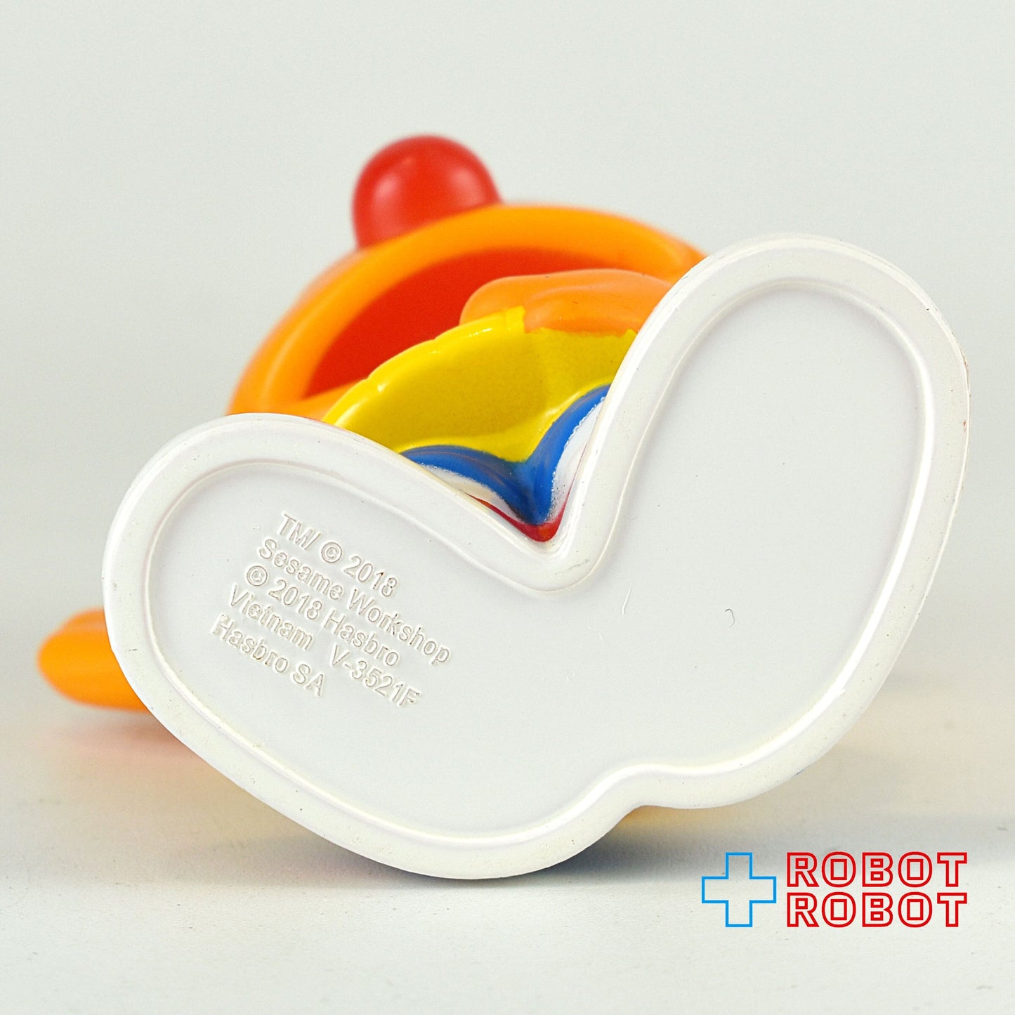 ハズブロ社 セサミストリート アーニー セサミワークショップ プラスチックフィギュア 2018