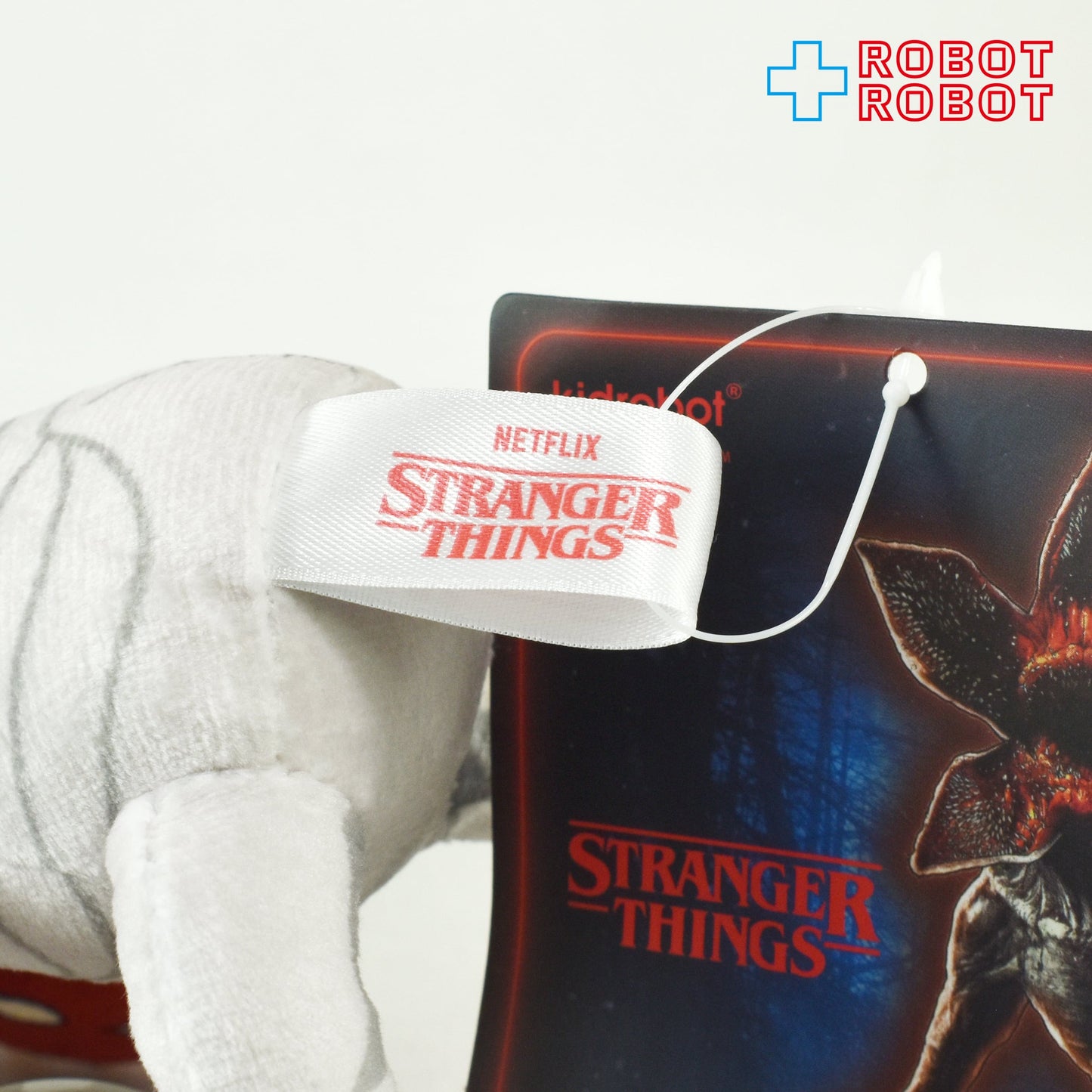 キッドロボット ストレンジャー・シングス 未知の世界 デモゴルゴン 吸盤付ぬいぐるみ人形 紙タグ付き