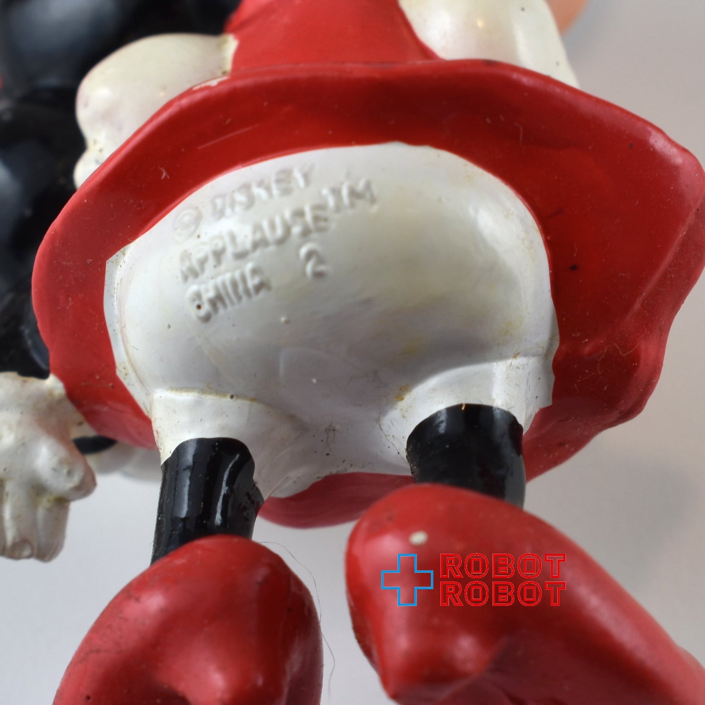 アプローズ社 ディズニー ミニーマウス ミニー人形抱き PVCフィギュア