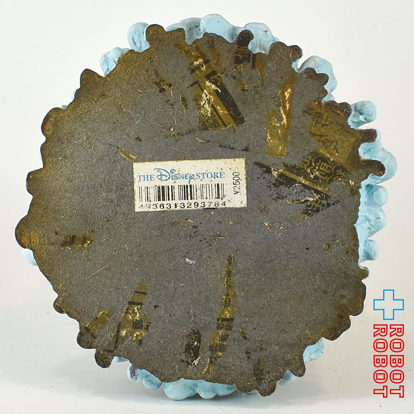 ディズニーストア クジラ グーフィー ドナルド ミッキー フィギュアリン 14センチ