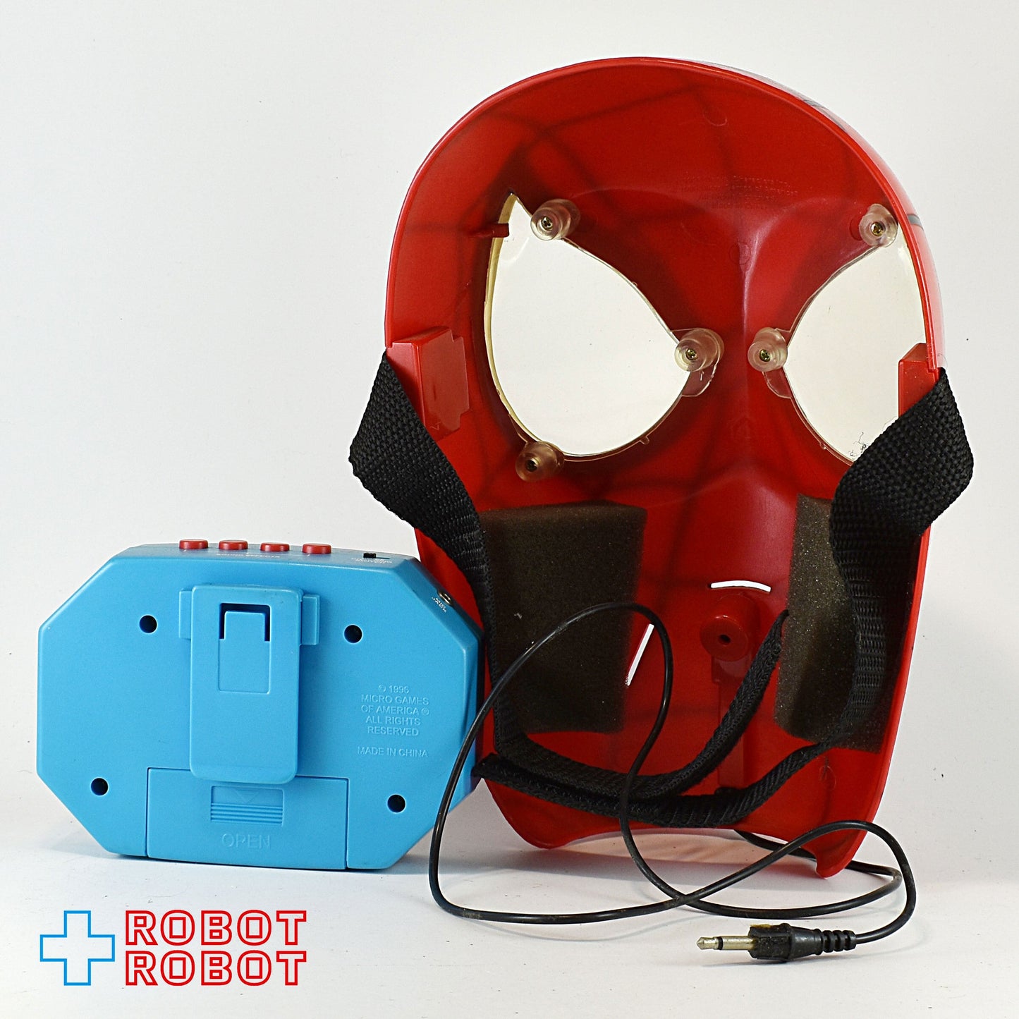 MGA スパイダーマン パワートーカー ボイスチェンジング マスク 箱入