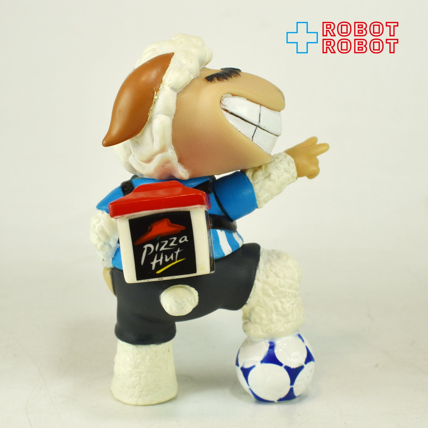 ピザハット サッカーボールを踏む羊 青ユニフォーム フィギュア