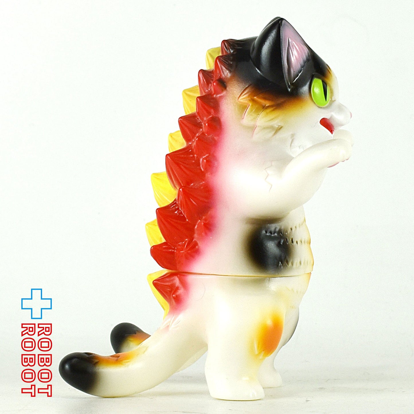 小夏屋 化猫怪獣ネゴラ 三毛 マイナーチェンジバージョン 背中 赤 / 黄 ソフビフィギュア ヘッダー カード付き