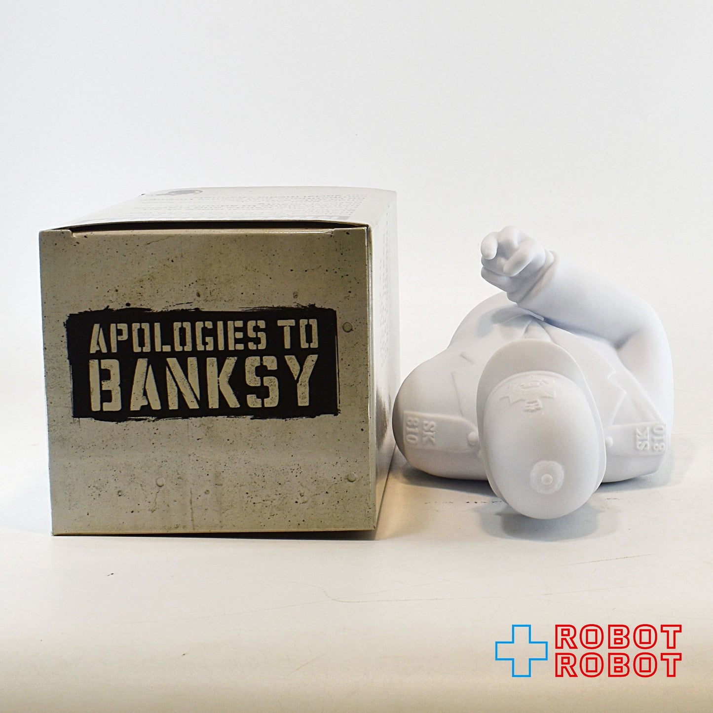 バンクシー BANKSY ルードコッパー フィギュア ディスプレイボックス付