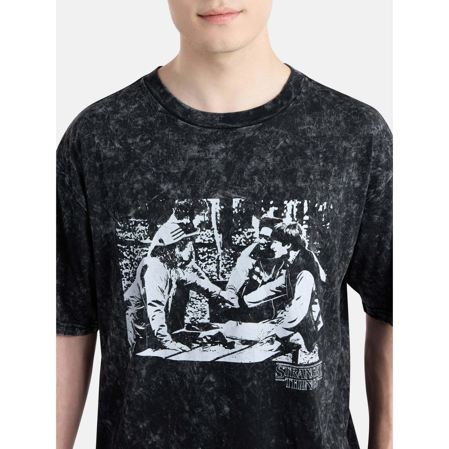 ストレンジャー・シングス on last strange adventure Tシャツ