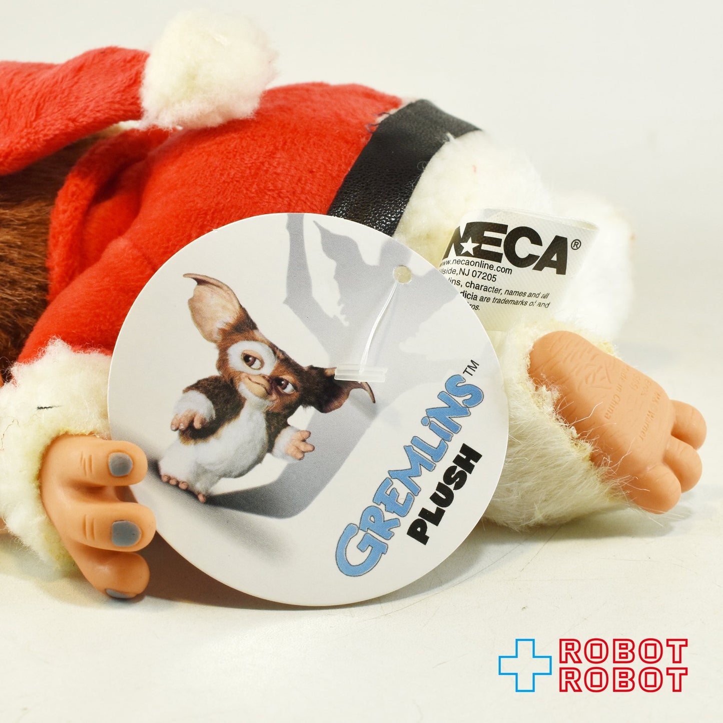 ネカ グレムリン ギズモ モグワイ サンタクロース 6インチ ぬいぐるみ人形 2025年版 367N061021 紙タグ付き
