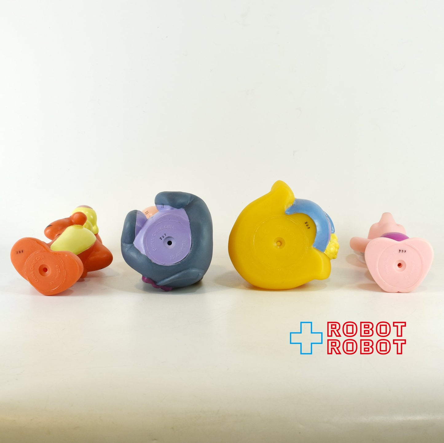 ディズニー くまのプーさん ラバー スクイーク ソフビ人形 4体セット