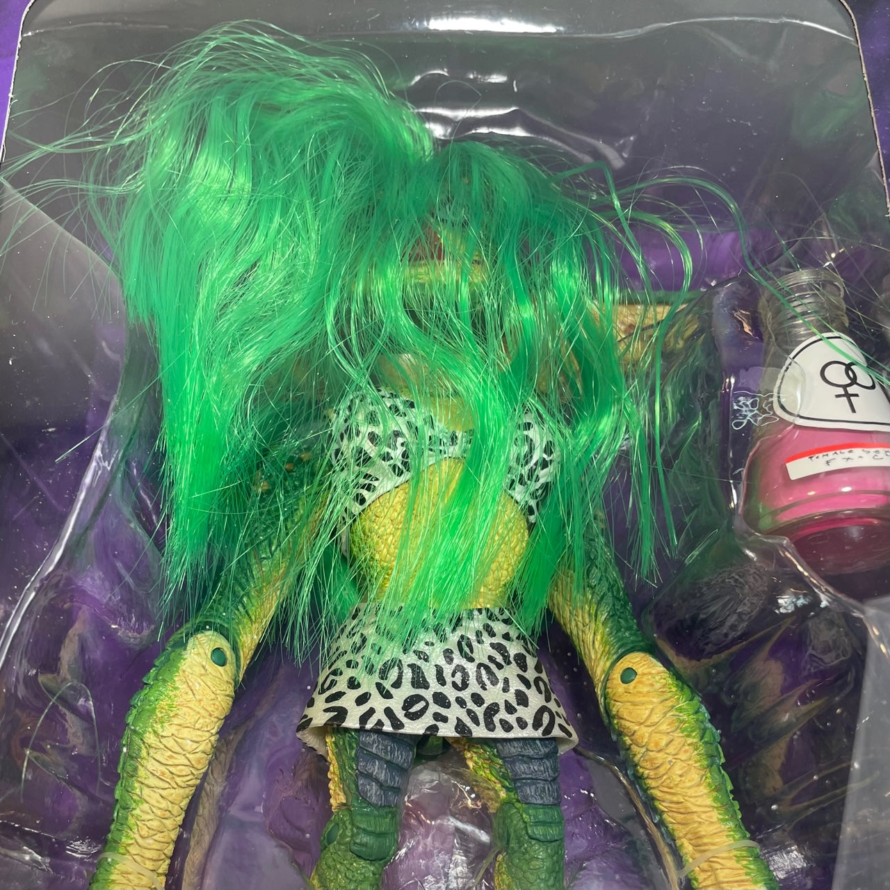 NECA ネカ グレムリン2 新・種・誕・生 レディグレムリン グレタ アルティメット 7インチ アクションフィギュア 未開封