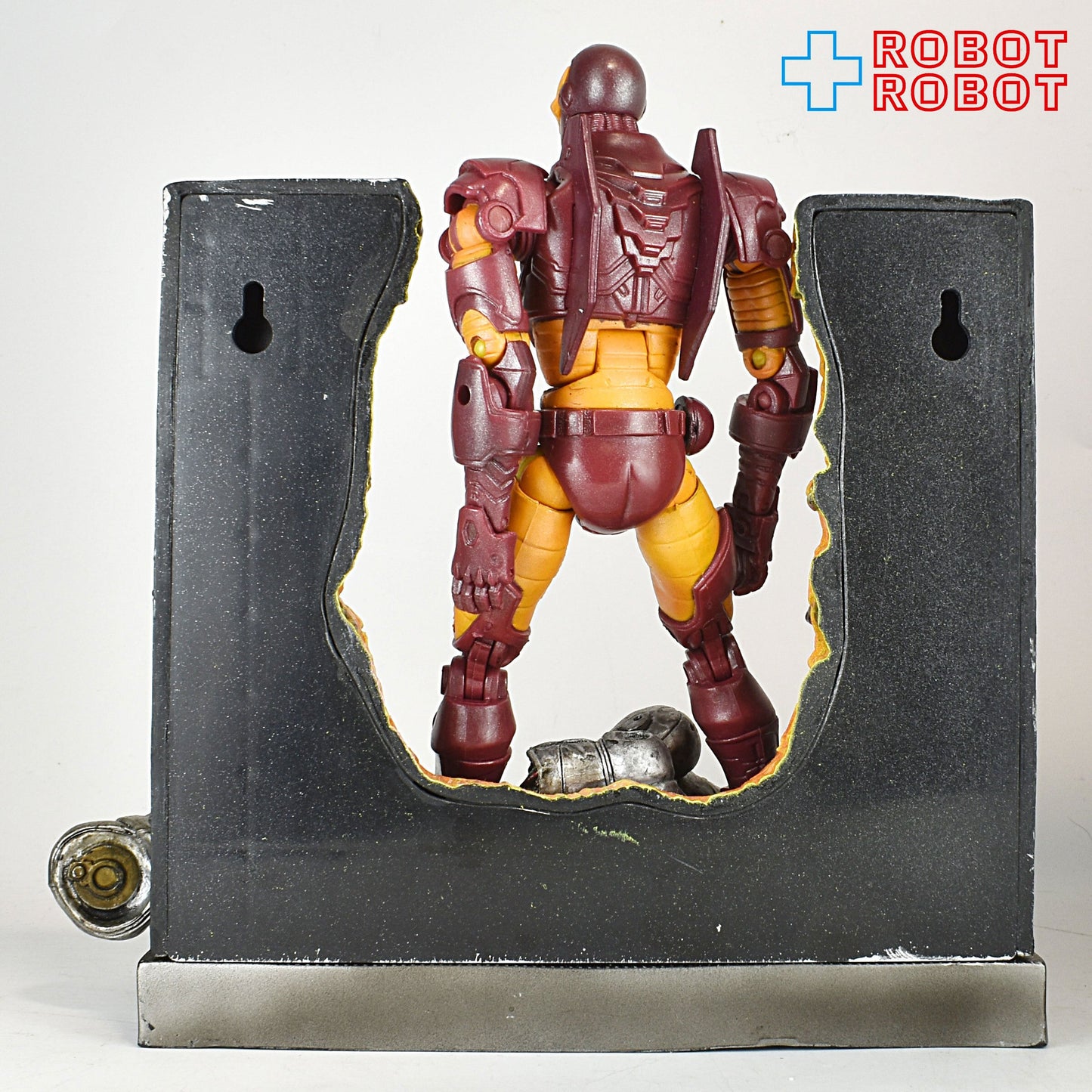 トイビズ マーベルレジェンド モダンアーマー・アイアンマン アクションフィギュア ルース