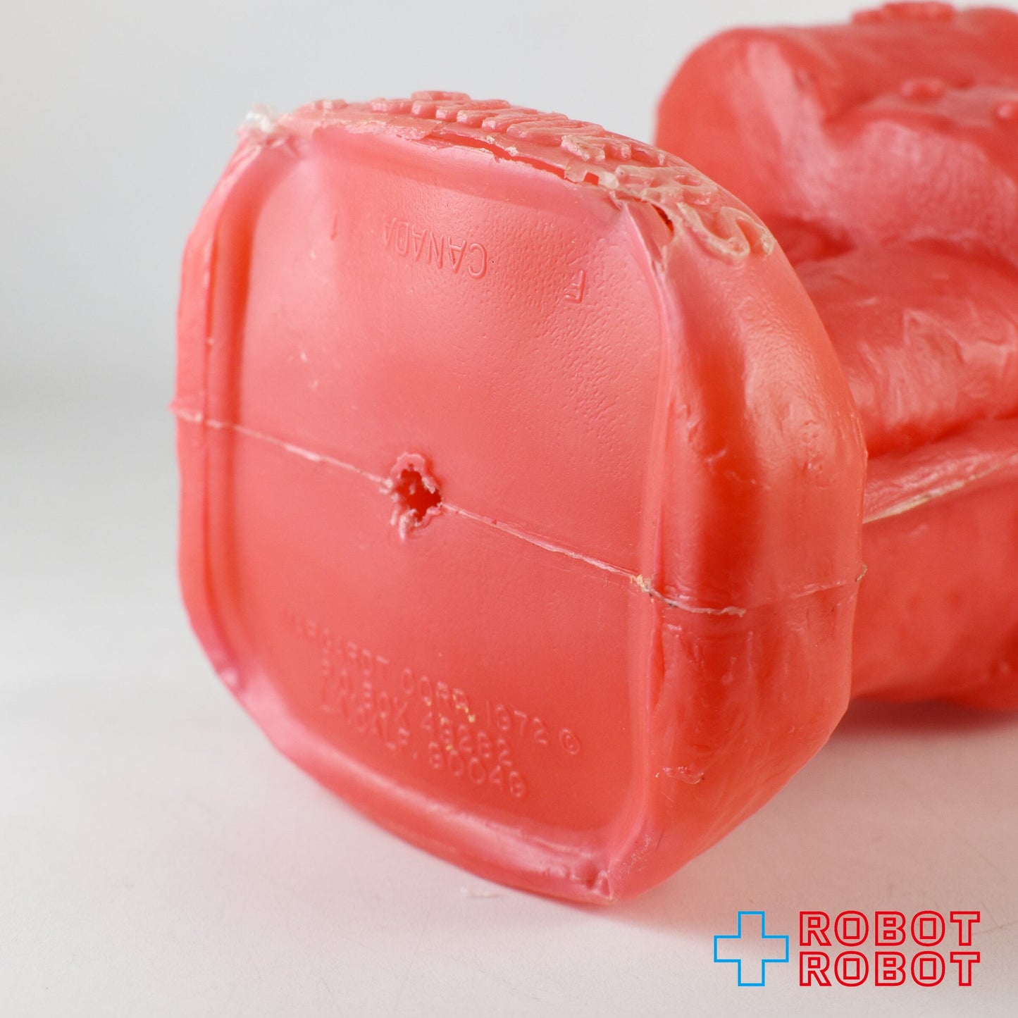 ケンタッキー・フライドチキン カーネル・サンダース プラスチック貯金箱 フィギュア レッド 1972 ※難有り