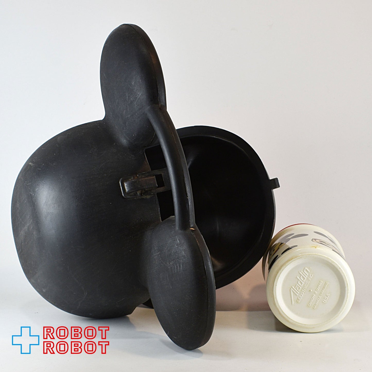 ミッキーマウス 顔のカタチのランチボックス 水筒付 両耳シール付 アラジン社