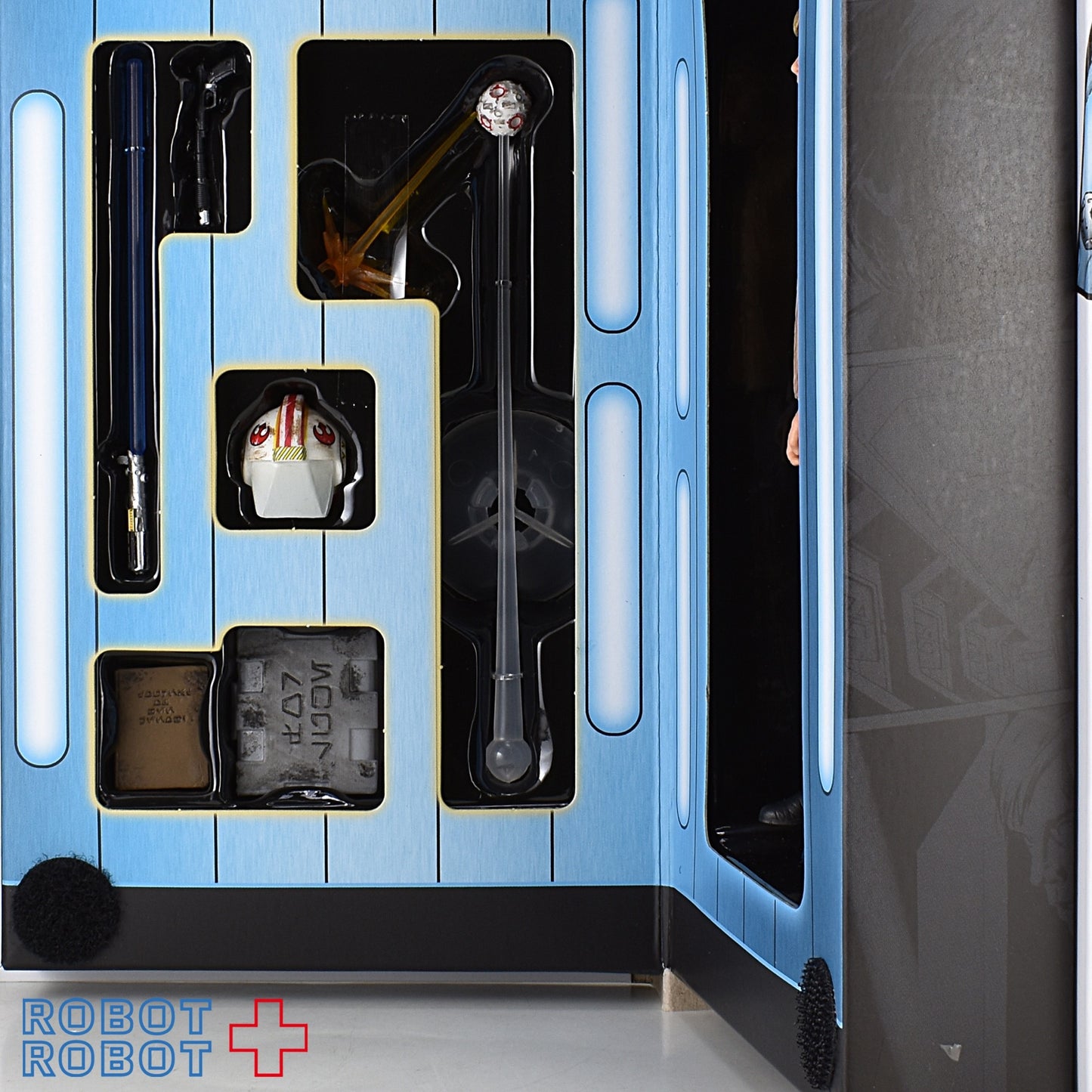 スター・ウォーズ ブラックシリーズ 6インチフィギュア ルーク・スカイウォーカー ストライクス 未開封