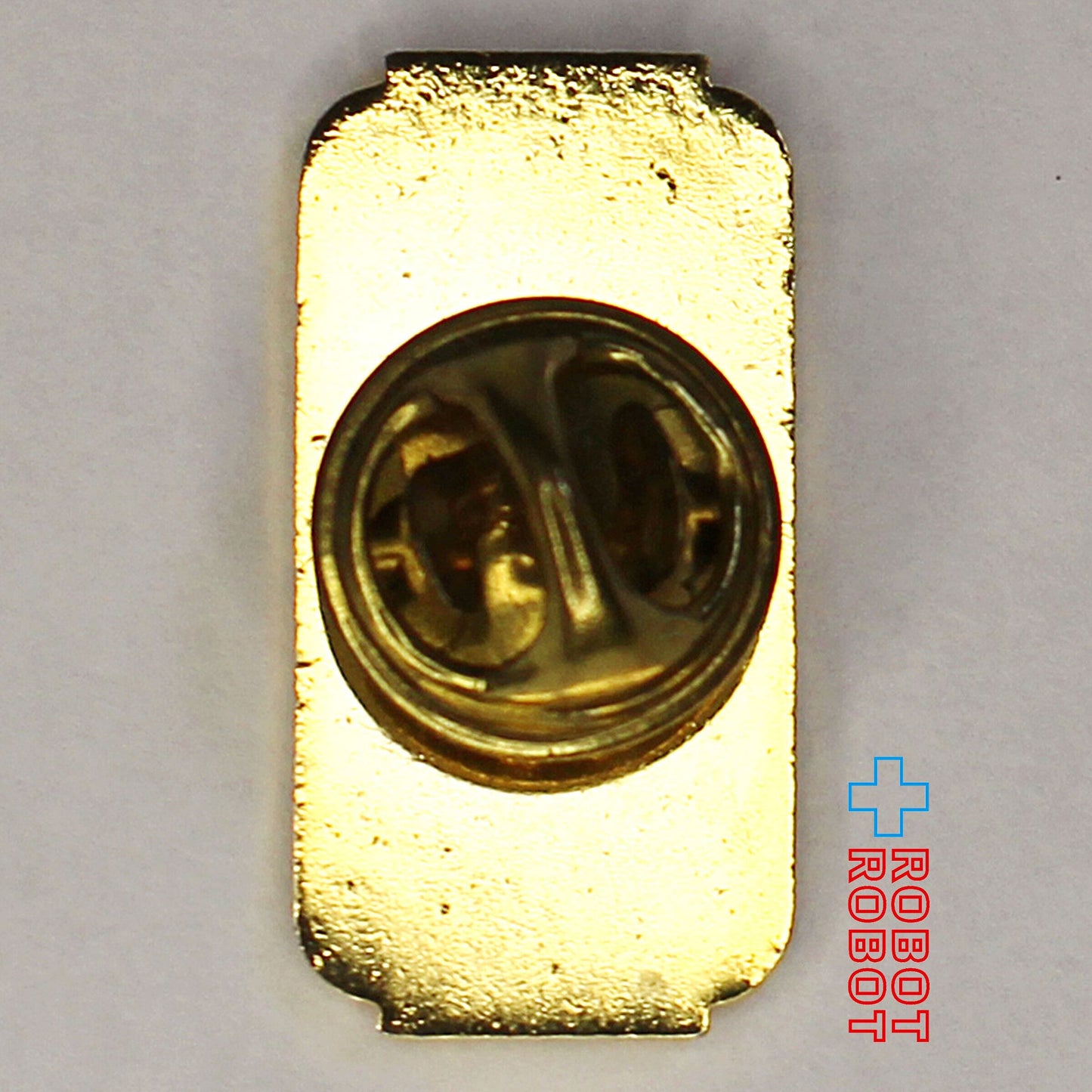 マクドナルド ピンズ シックス イヤーズ サービス