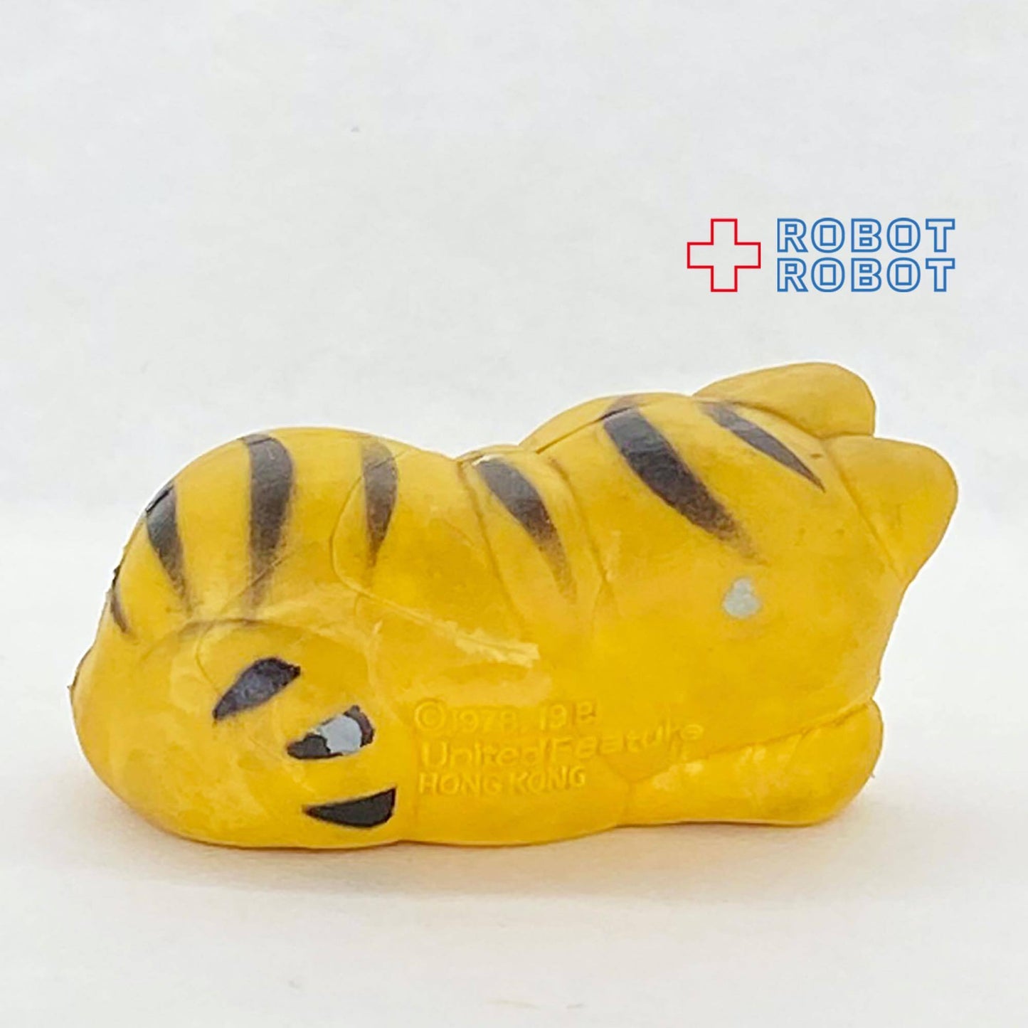 ガーフィールド 消しゴム フィギュア lie-down