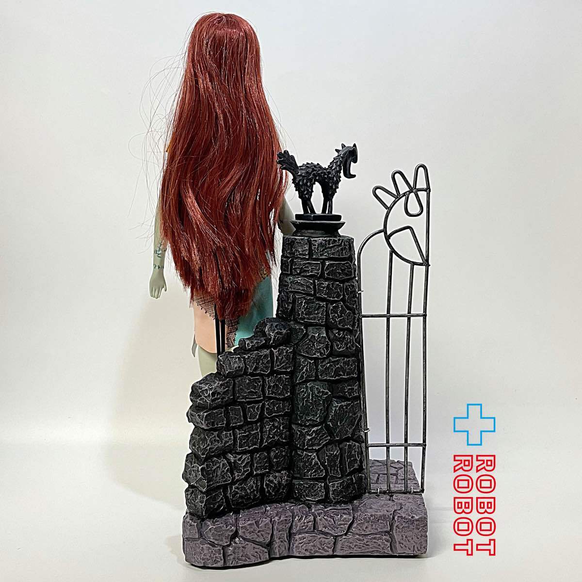 ディズニーストア ナイトメアービフォアクリスマス サリー 25周年記念 3000体限定 ドール