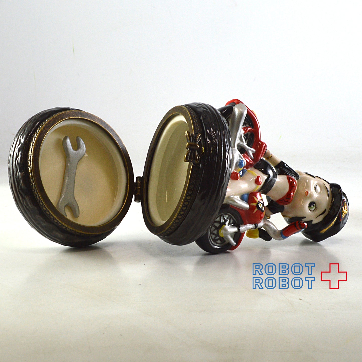 ベティーちゃん バイク 陶器製ケース フィギュア