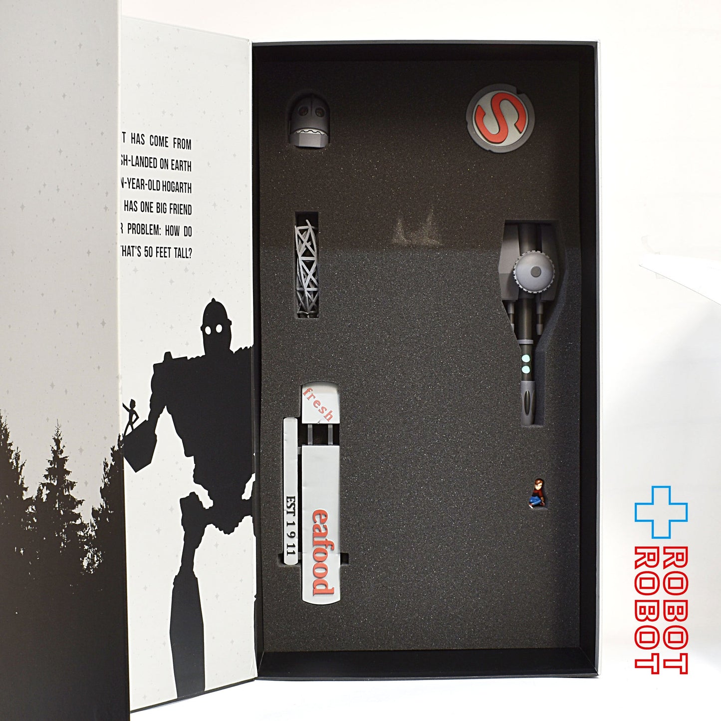 モンド アイアン・ジャイアント アクションフィギュア