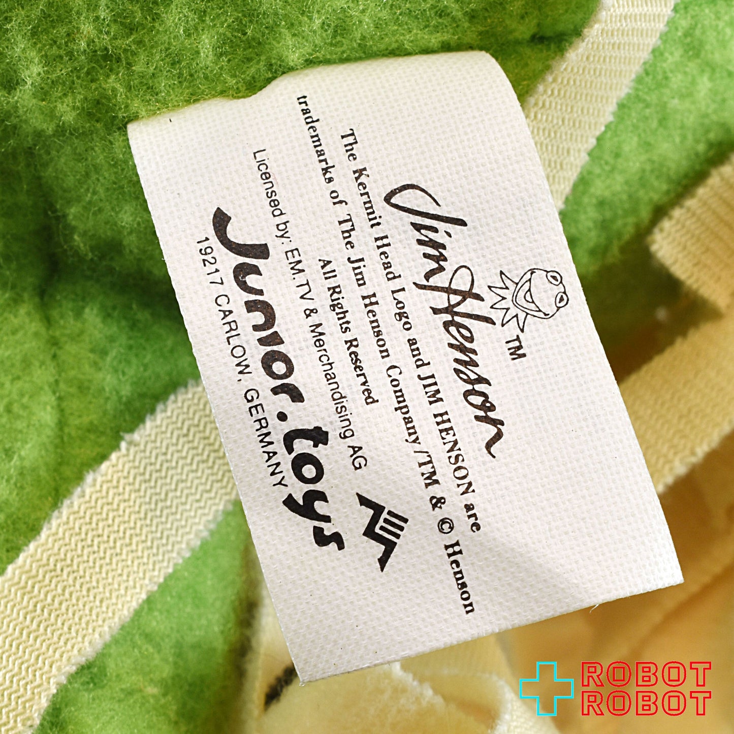 マペッツ カーミット 腰ミノ ぬいぐるみ人形 (ドイツ ジュニアトイズ社)