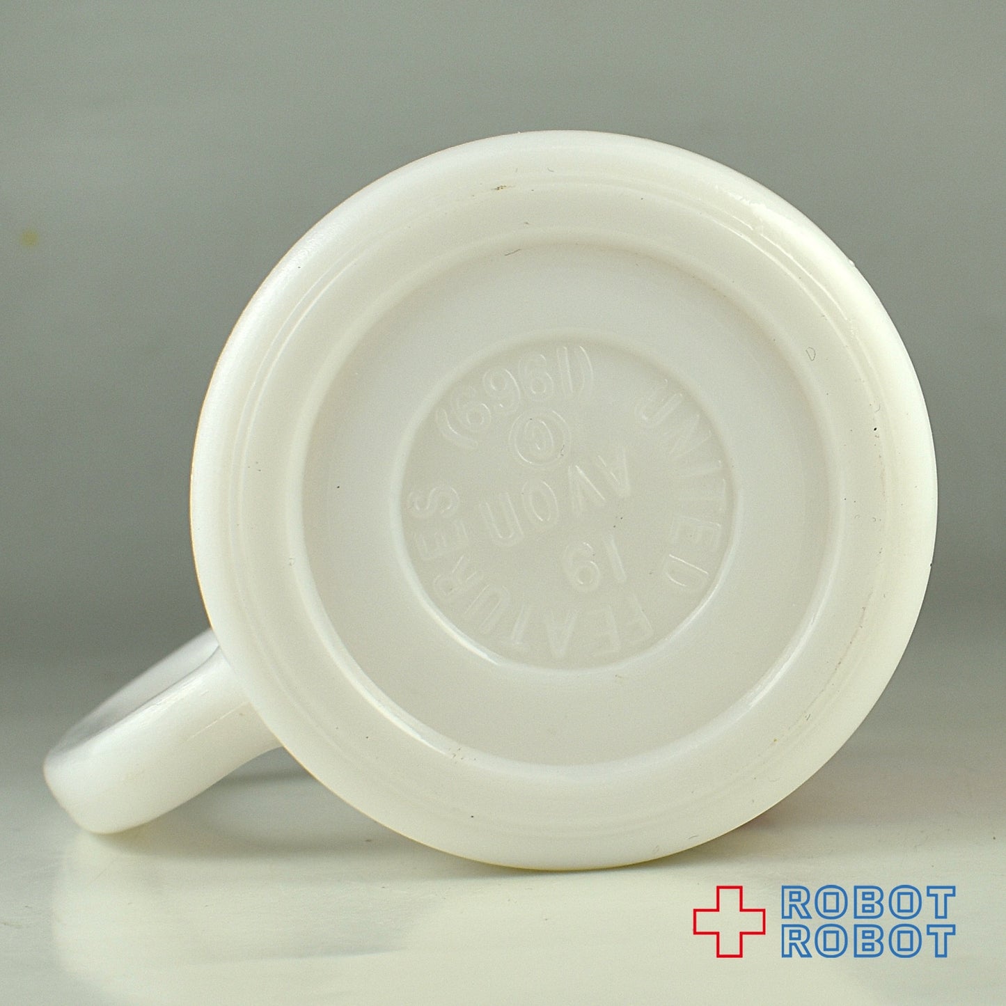 スヌーピー AVON ミルクグラス・マグカップ ピーナッツギャング