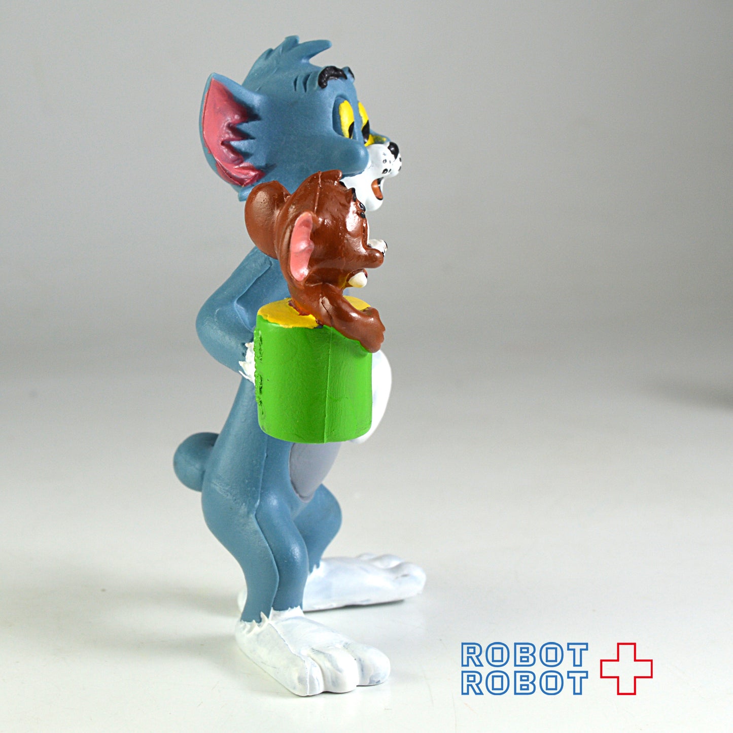 トム&ジェリー PVCフィギュア カップの中のジェリー