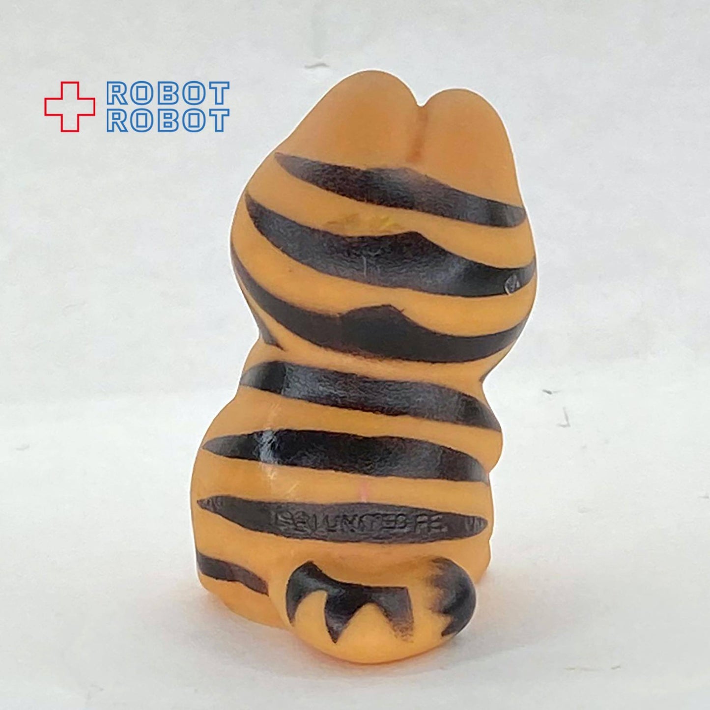 ガーフィールド ミニソフビ ニンマリ笑顔 香港