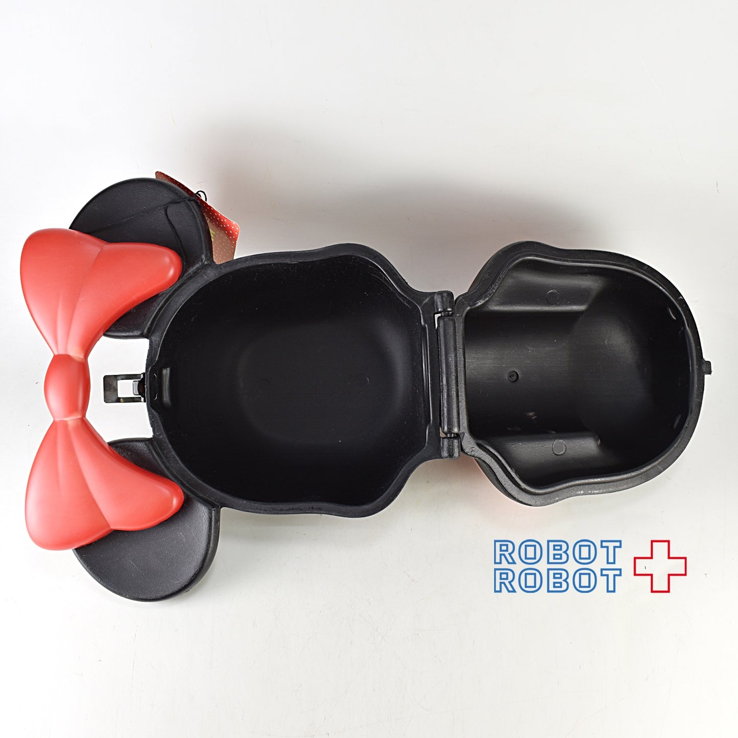 ミニーマウスの顔のカタチのランチボックス ALADDIN