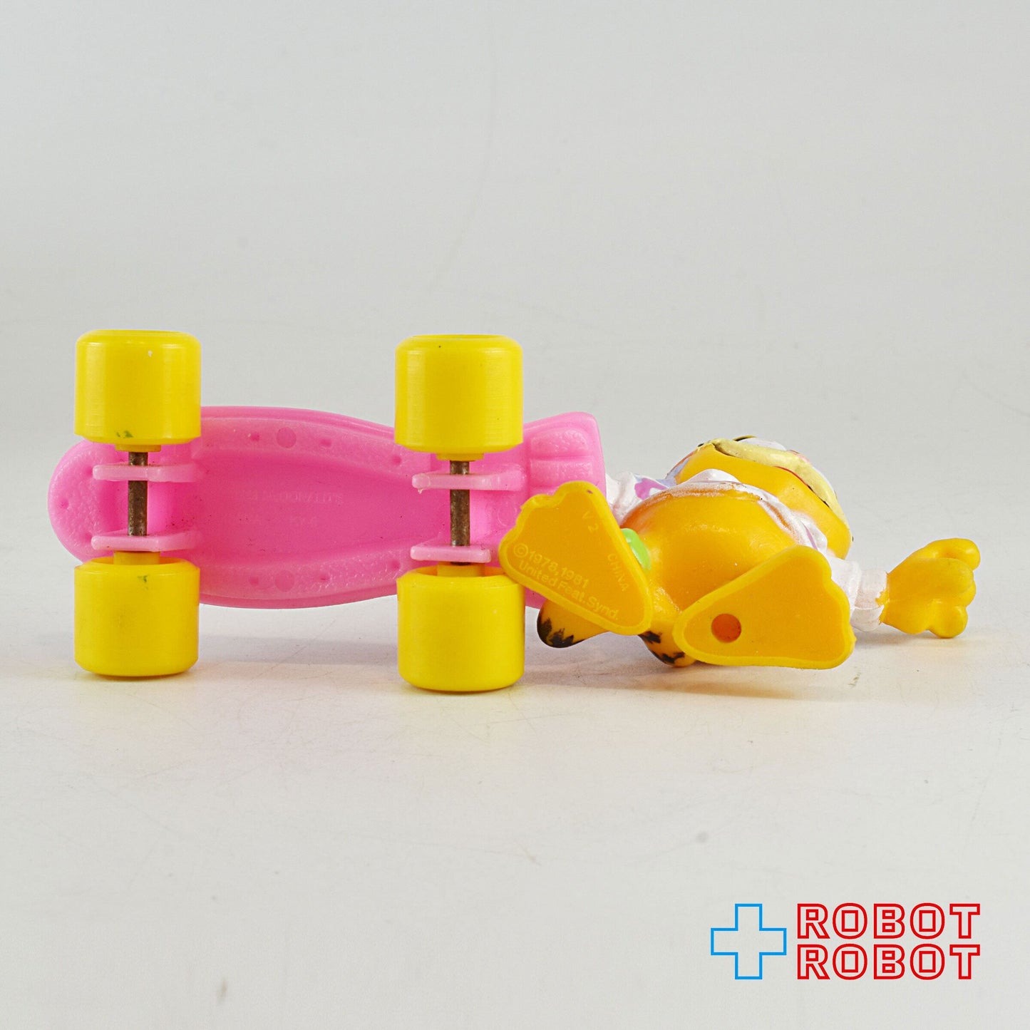 マクドナルド ガーフィールド #3 スケートボード PVCフィギュア ハッピーミールトイ 1988