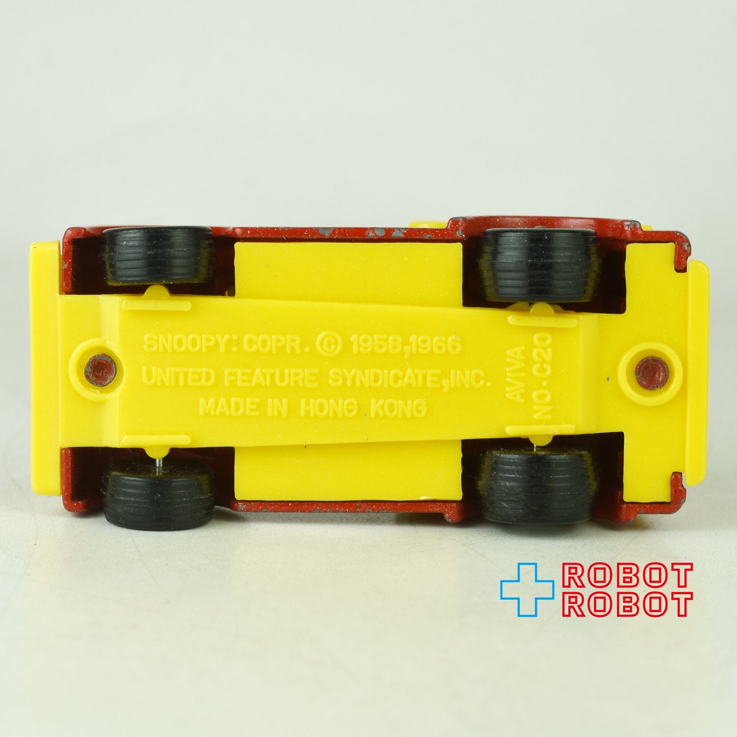 スヌーピー・イン・ファイアエンジン ダイキャスト ミニカー メイド・イン・ジャパン ルース