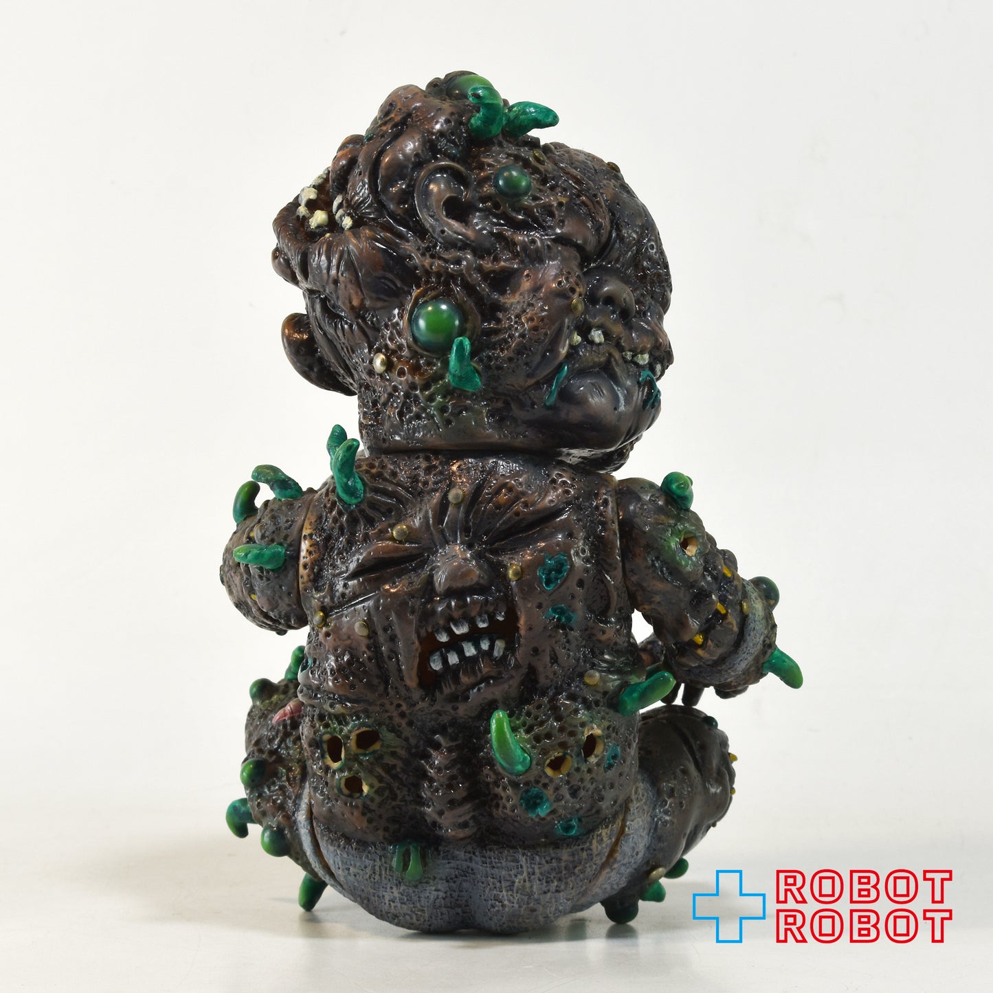 miscreation toys Autopsy Zombie Staple Baby soft vinyl