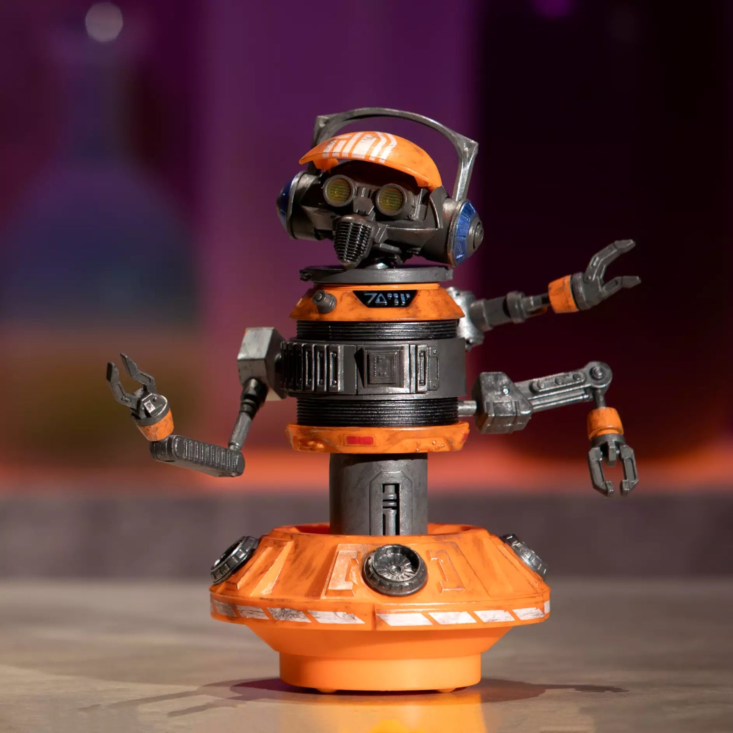 ディズニーストア スター・ウォーズ パワーフォース DJ R-3X トーキングフィギュア 2024 箱入未開封