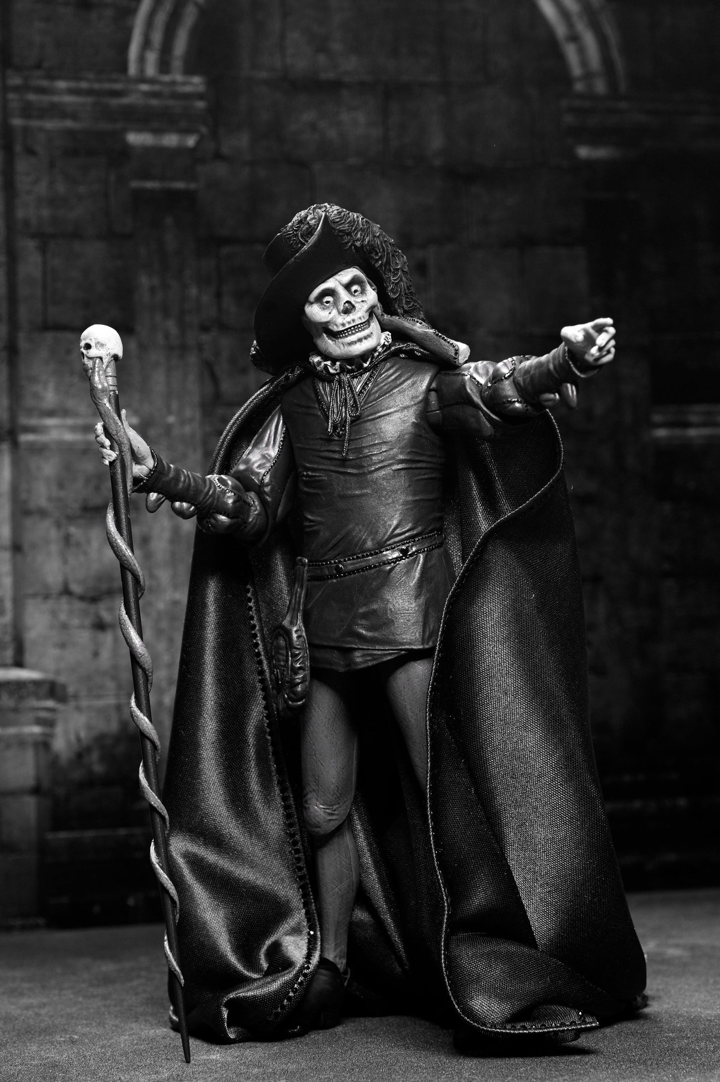 NECA ネカ オペラ座の怪人 アルティメット (ブラック＆ホワイト) 1925 7インチ アクションフィギュア 未開封
