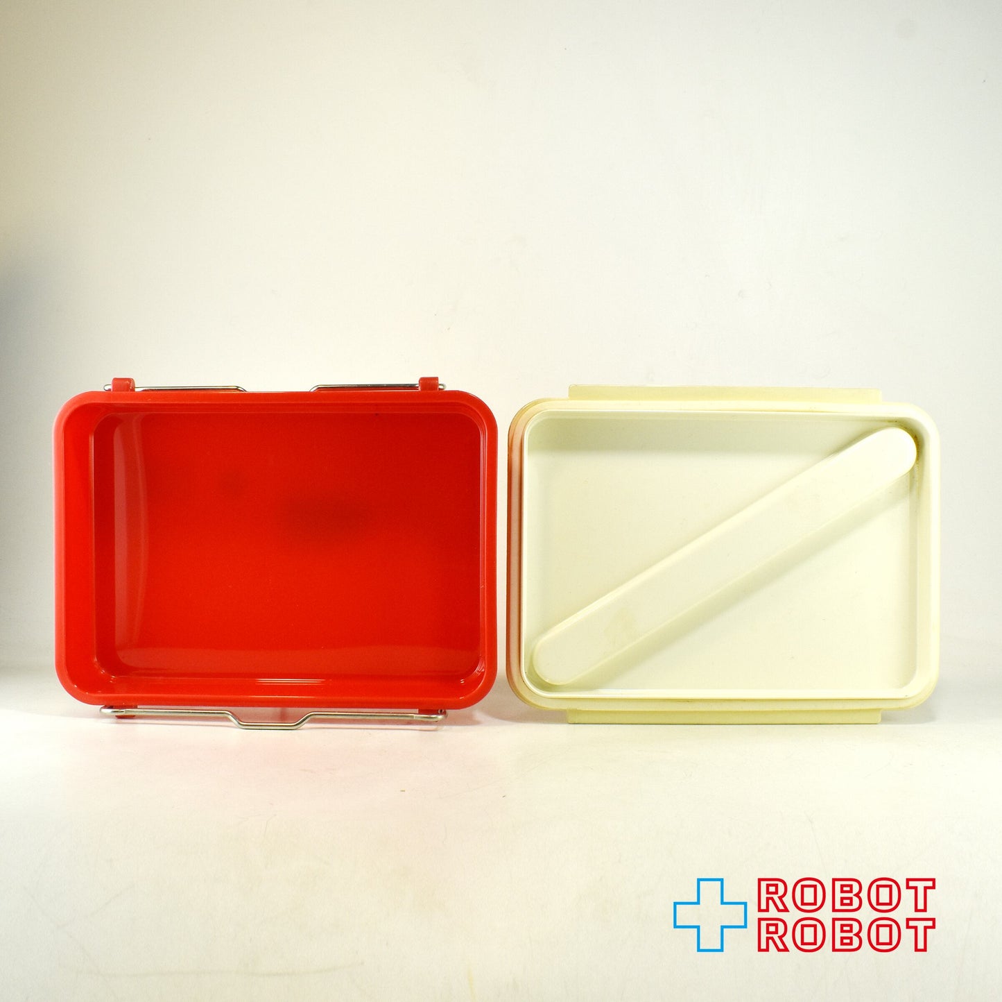 サンリオ スヌーピー＆ウッドストック タイトランチボックス 赤 お箸付き メイドインジャパン