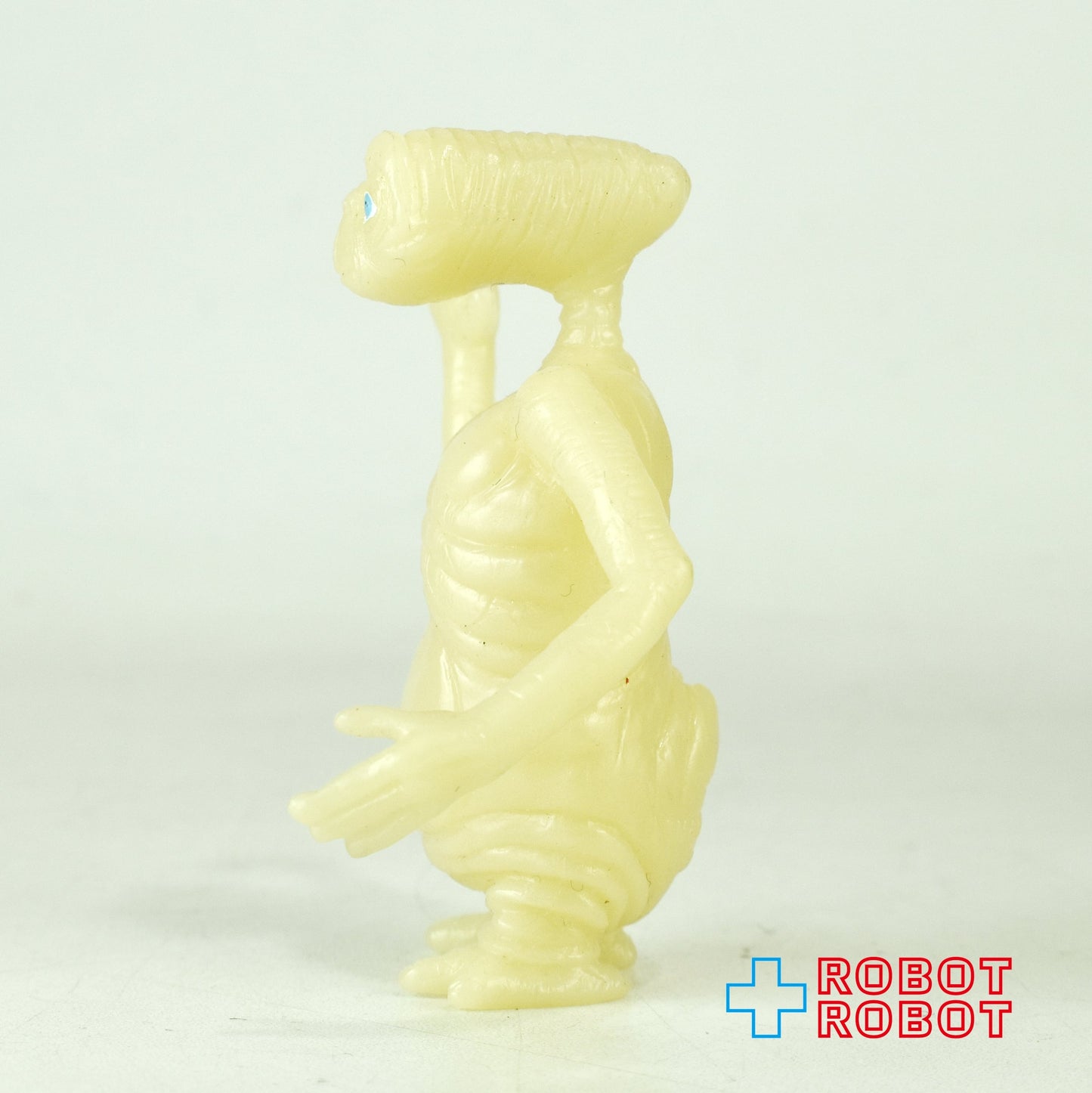 ユニバーサル E.T. 蓄光 PVCフィギュア 6センチ