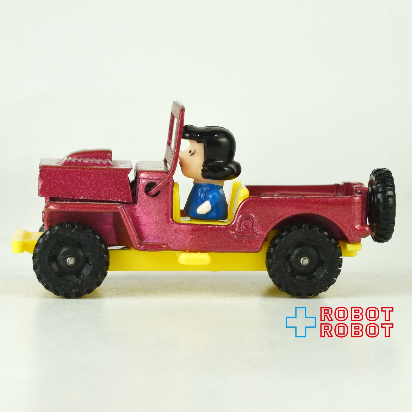 スヌーピー ルーシー・イン・ジープ ダイキャスト ミニカー メイド・イン・ホンコン ルース