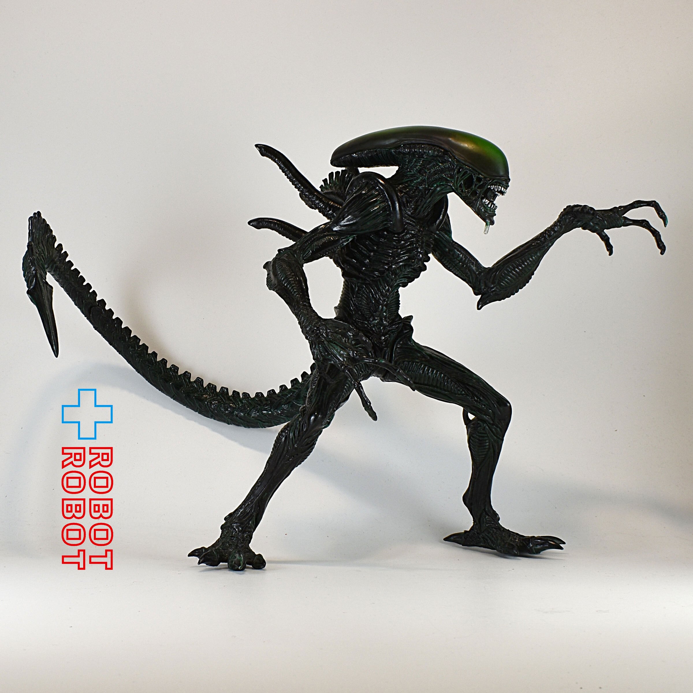 未開封 エイリアンSSSプレミアムBIGフィギュアルミナスバージョンALIEN