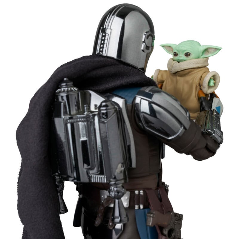 メディコム・トイ MAFEX マフェックス No.256 スター・ウォーズ マンダロリアン / マンダロリアン クロームVer. アクションフィギュア