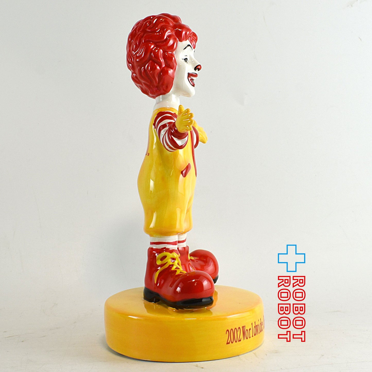 マクドナルド 陶器製 ロナルド フィギュア 2002 ワールドワイドコンベンション限定 白箱入