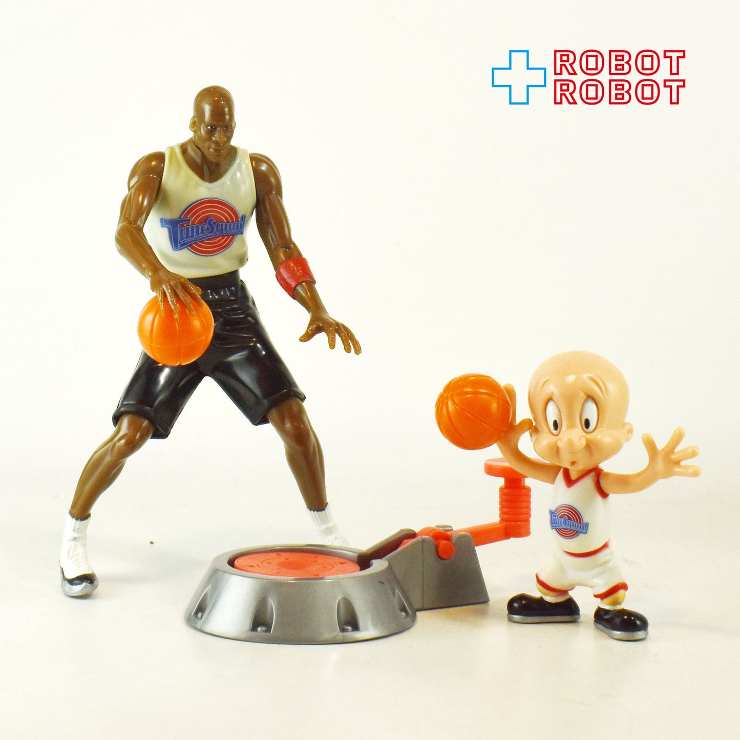 プレイメイツ社 ルーニー・テューンズ スペース・ジャム マイケル・ジョーダン vs エルマー・ファッド with フライトスクールフリンガー アクションフィギュア 1996