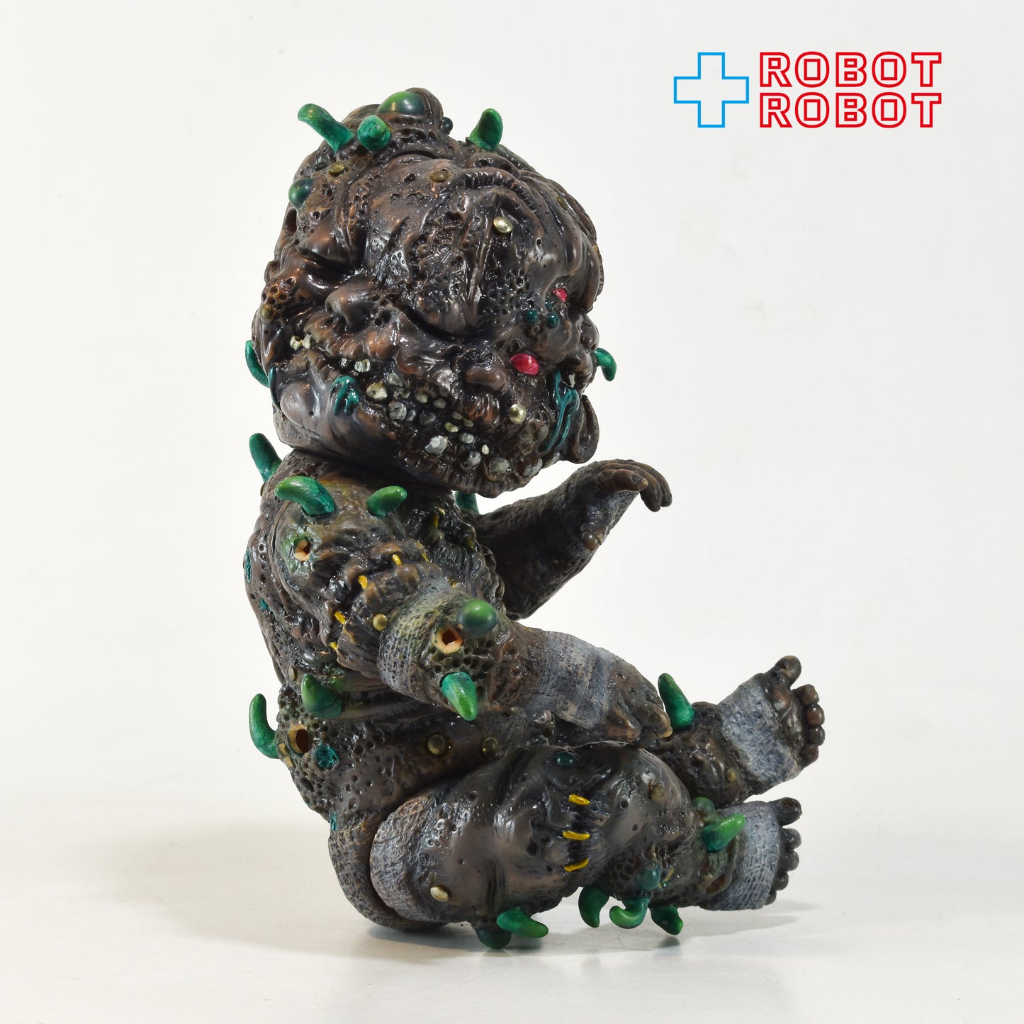 miscreation toys Autopsy Zombie Staple Baby soft vinyl