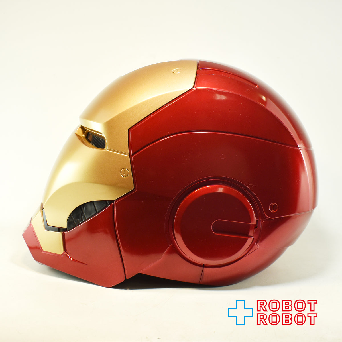 ハズブロ マーベルレジェンド レプリカシリーズ アイアンマン エレクトロニック ヘルメット (アディ・グラノフ 直筆サイン入り) ルース