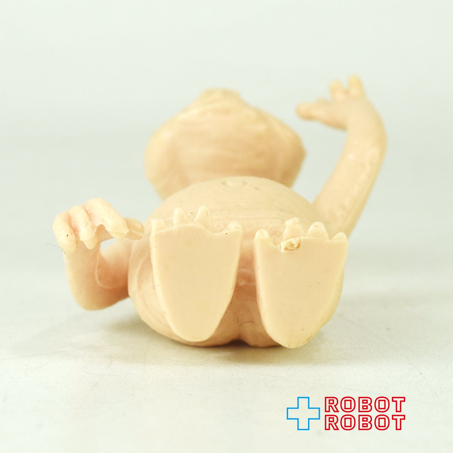 E.T. PVCフィギュア 肌色 うすだいだい 左手上げ