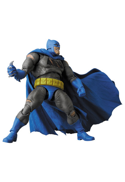 メディコム・トイ MAFEX マフェックス No.119 The Dark Knight Triumphant バットマン アクションフィギュア 未開封