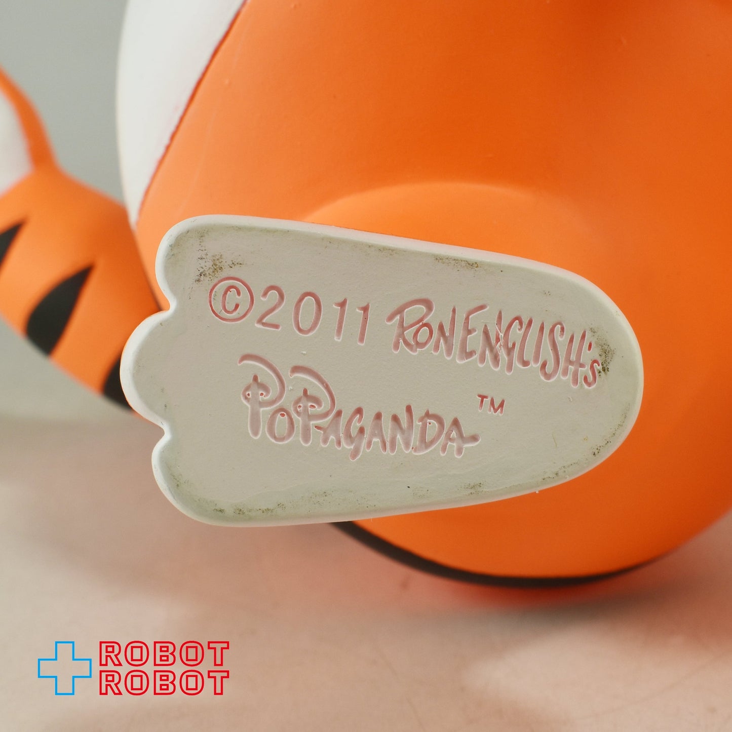 ロン・イングリッシュ SUGAR FROSTED FAT ファット・トニー 赤スカーフ 9インチ ソフビフィギュア 箱入