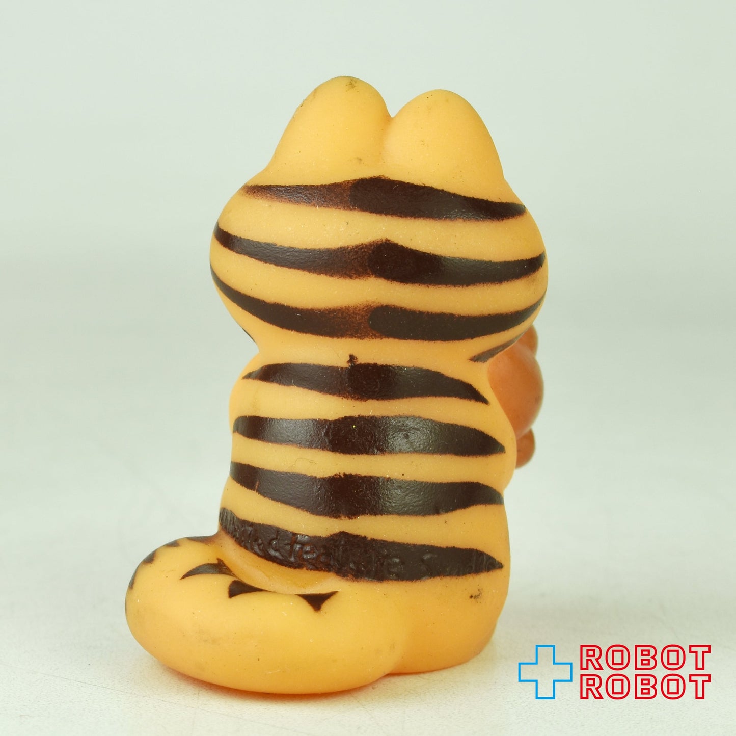 ガーフィールド w/くまのぬいぐるみ ペンシルトッパー ソフビフィギュア