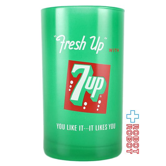 7UP セブンアップ グラス グリーン "Fresh Up" with 7UP
