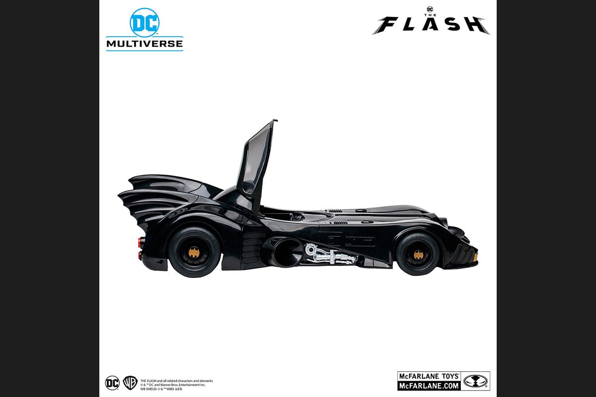 DCマルチバース ザ・フラッシュ バットモービル 新品未開封-