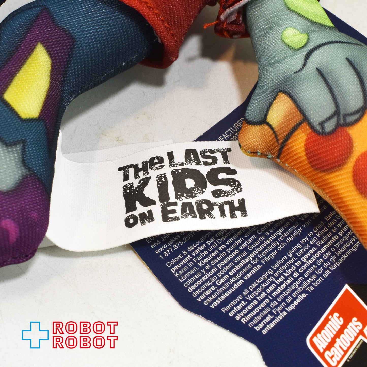 ラスト・キッズ・オン・アース ピザ配達人のゾンビ 9インチ(22センチ) プラッシュ ぬいぐるみドール 紙タグ付き