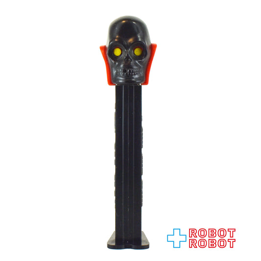 PEZ Dr.スカル 黒ヘッド/赤ケープ/黒ステム