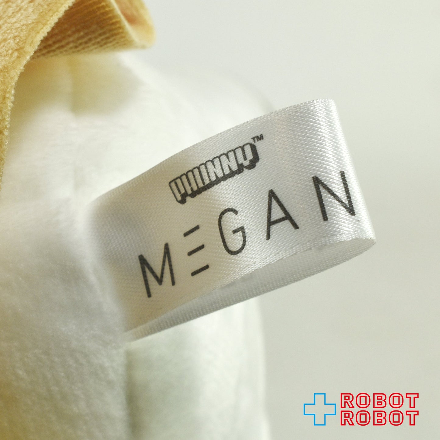 キッドロボット M3GAN ミーガン ファニープラッシュ ぬいぐるみ人形